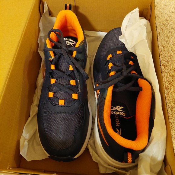 Reebok Run Supreme 2.0 - Picture 1 of 4